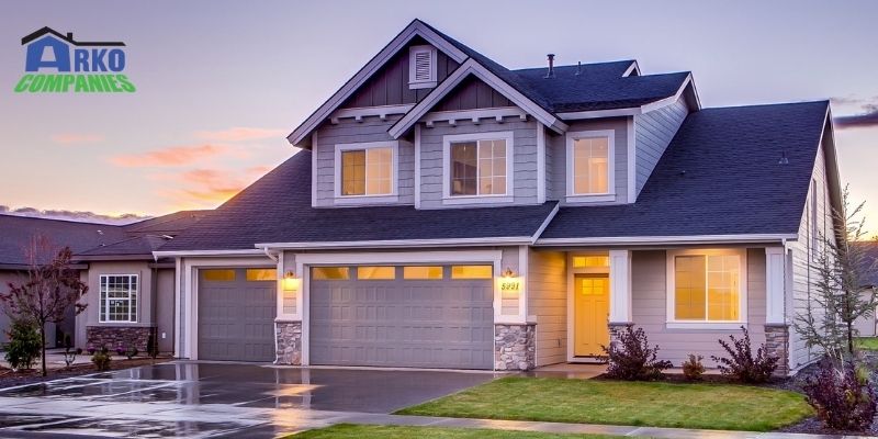 How to Choose the Right Siding Color for Your Home