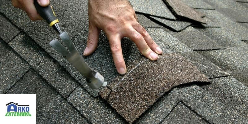 Simple Ways To Extend The Lifespan Of Your Shingles Roof