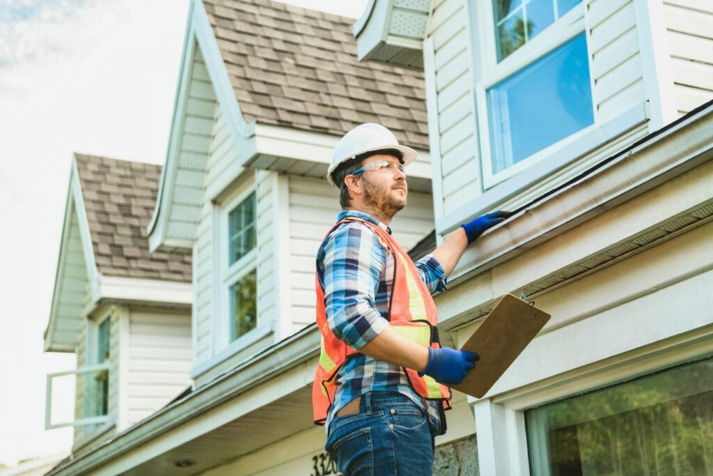 How to Choose the Right Roof Replacement Contractor