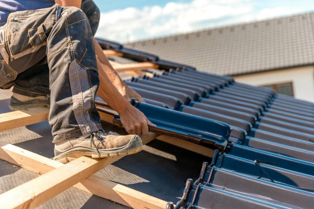 Roof Replacement vs Roof Repair: Making the Right Call